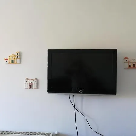 Apartament Homy In Buda, With Safe Garage And Terrace Budapeszt